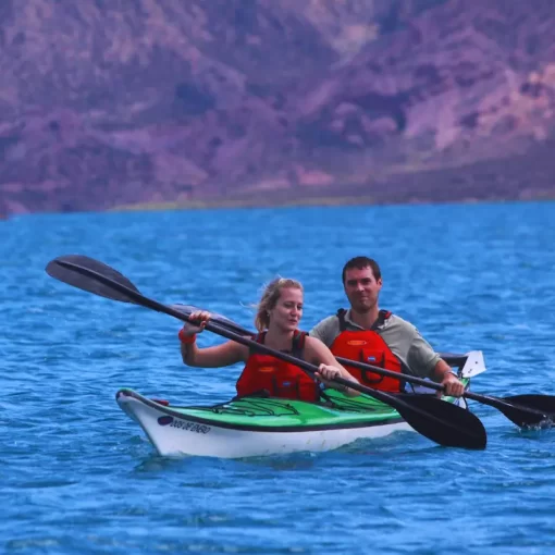 Kayaking tour in Potrerillos Lake